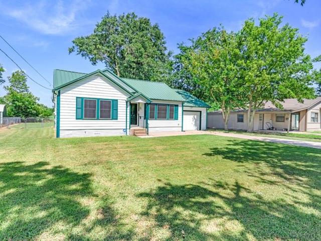 House for sale in Fannin, Texas