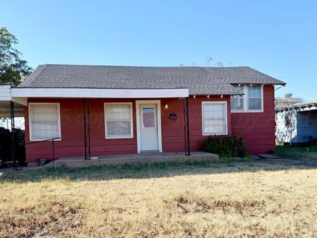 House for sale in Wellington, Texas