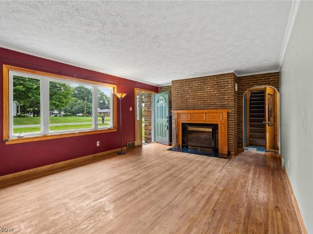 House for sale in Summit, Ohio