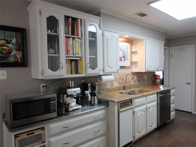 House for sale in Marlin, Texas