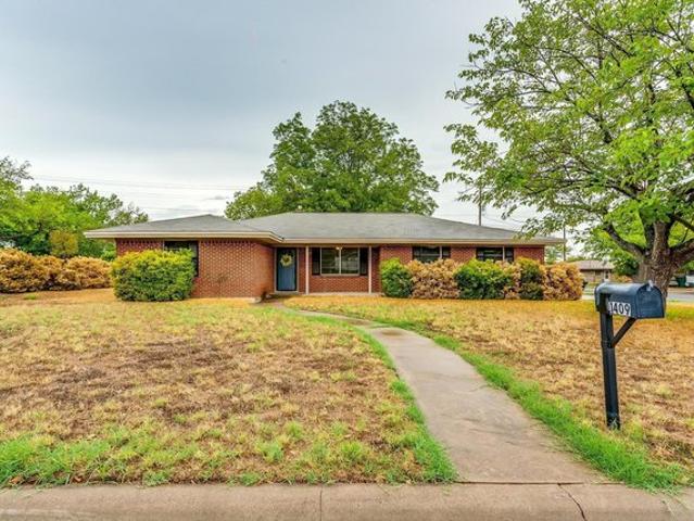 House for sale in Stephenville, Texas