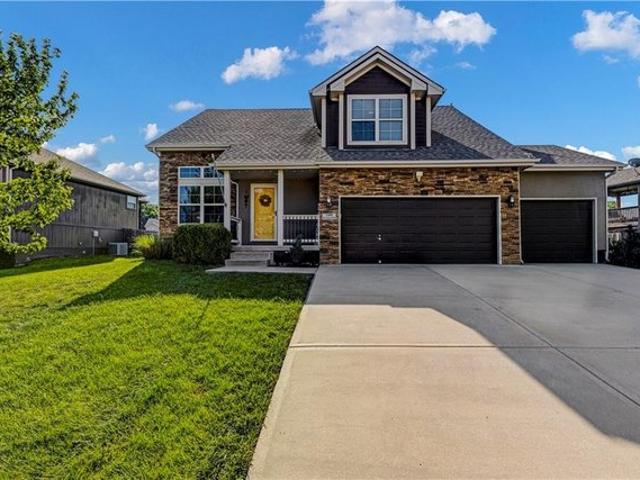 House for sale in Grain Valley, Missouri