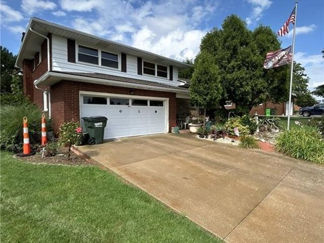 House for sale in Louisville, Ohio