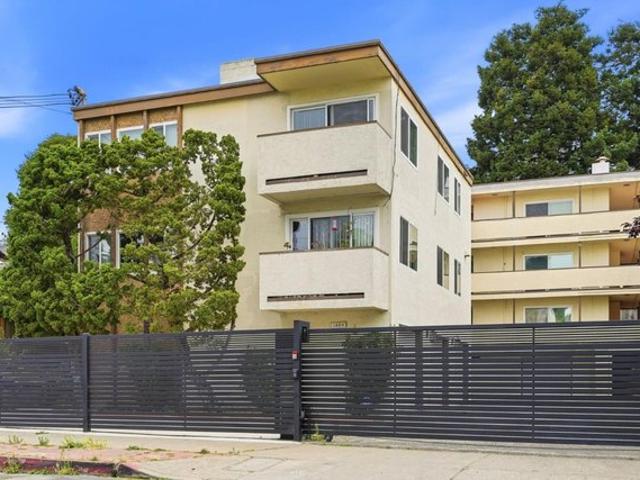 Condo for sale in Berkeley, California