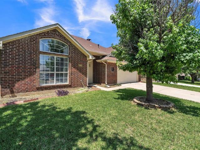 House for sale in Arlington, Texas