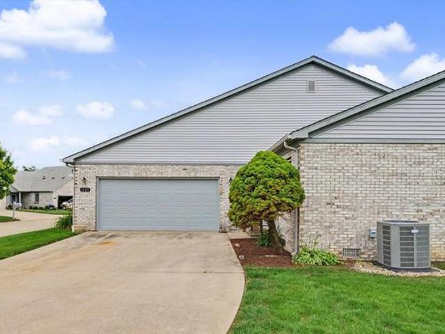 Condo for sale in Savoy, Illinois