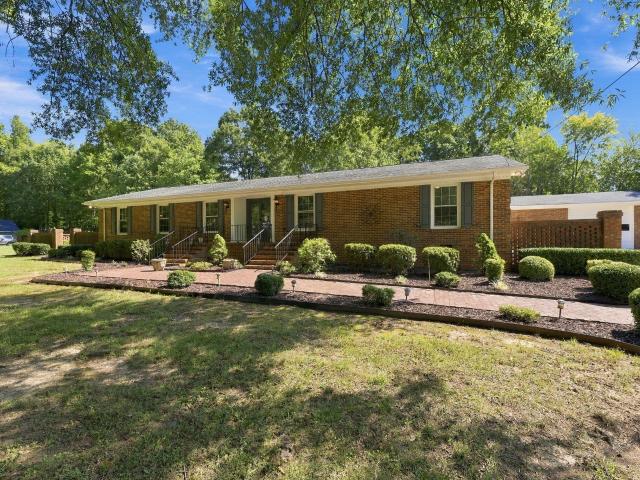 House for sale in Alamance, North Carolina