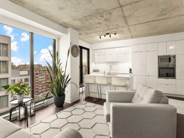 Condo for sale in La Cité du Multimédia, Montréal