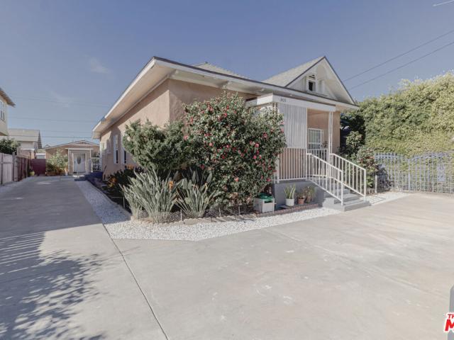 Property for sale in Canoga Park, California
