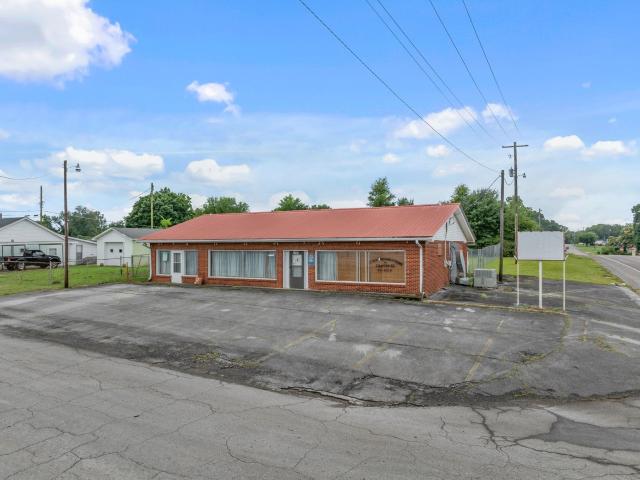 Commercial for sale in Sheffield, Alabama