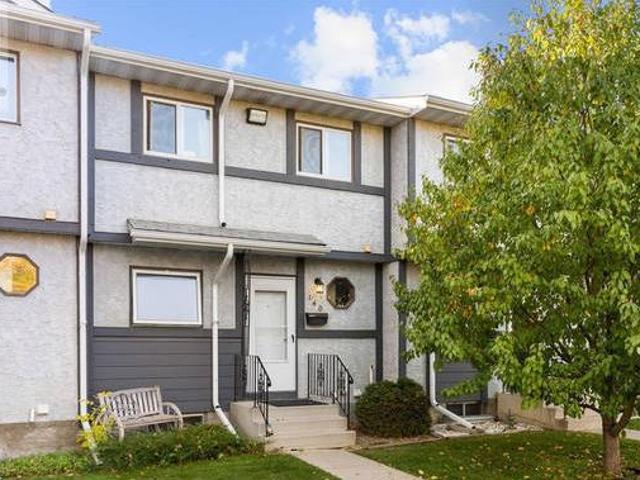 House for sale in Saskatoon, Saskatchewan