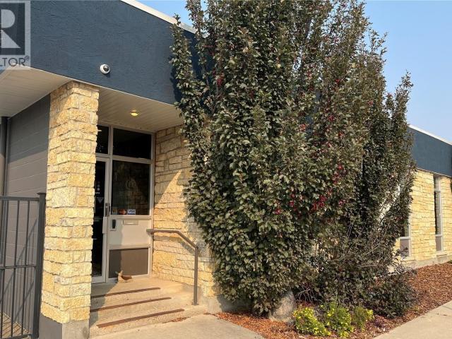 Office for rent in Swift Current, Saskatchewan