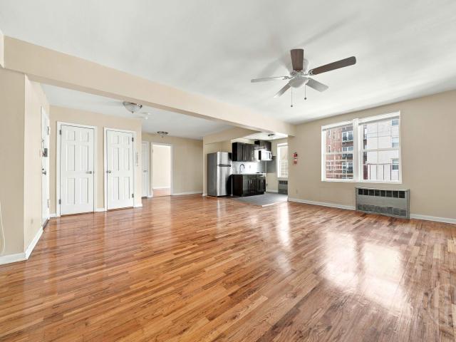Property for rent in Queens County, New York