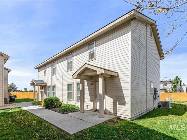 Townhouse for rent in Mountain Home, Idaho