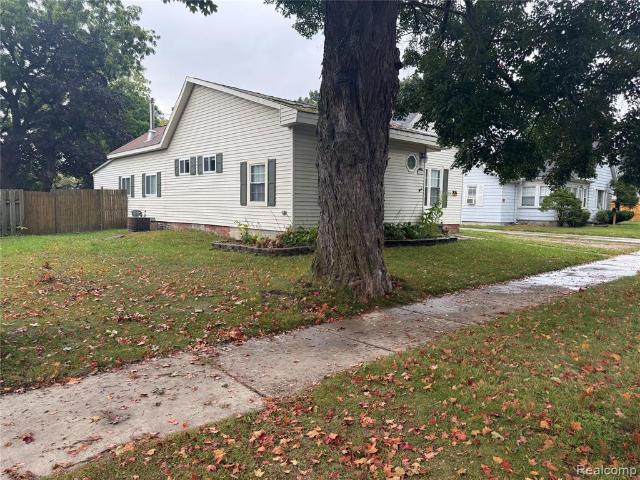House for sale in Tuscola, Michigan