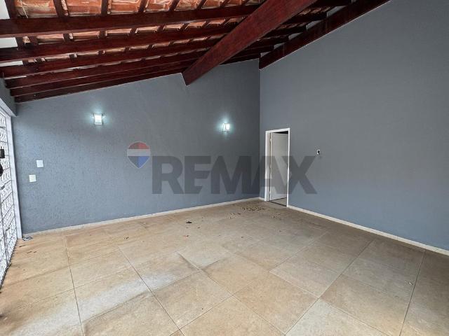Casa aluguel em Lins