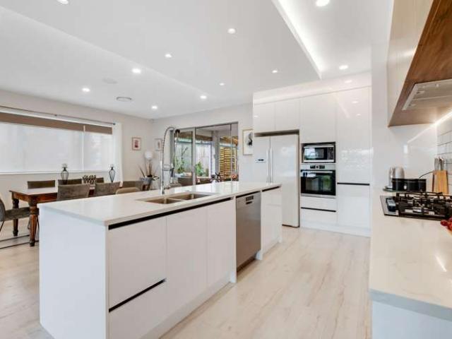 House for sale in Ōrewa, Hibiscus and Bays