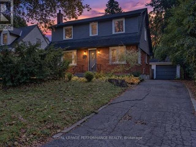 House for sale in Applewood Acres, Ottawa