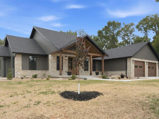 House for sale in Cabool, Missouri
