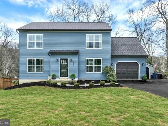 House for sale in Mount Wolf, Pennsylvania