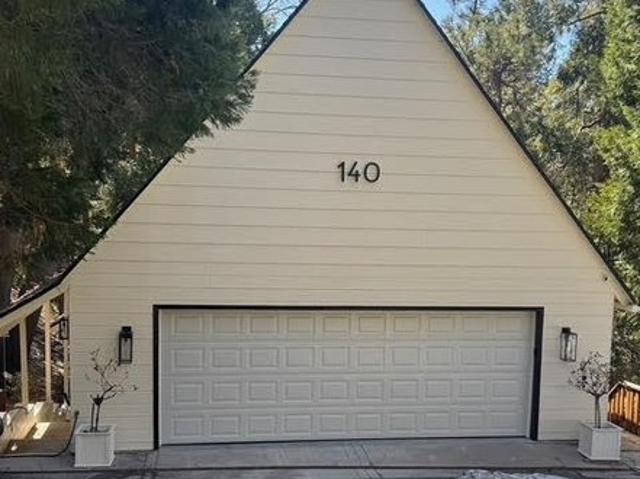 House for sale in Cedar Glen, California