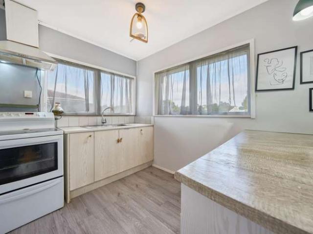 House for sale in Wairau Valley