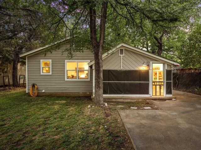 House for sale in Bosque, Texas