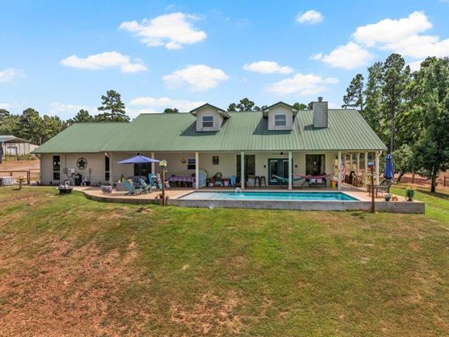 House for sale in Morris, Texas