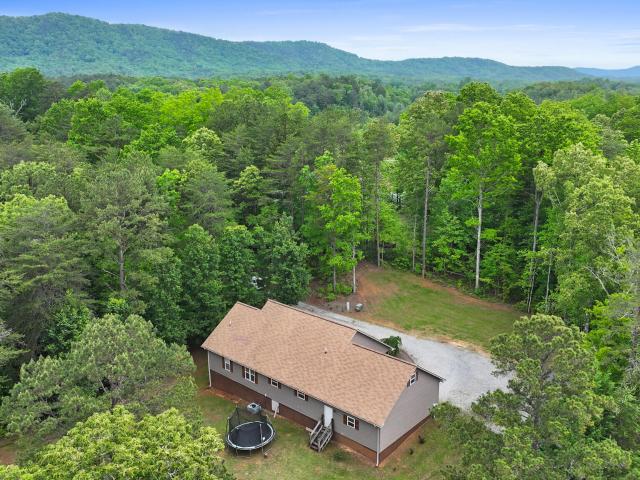 House for sale in Turtletown