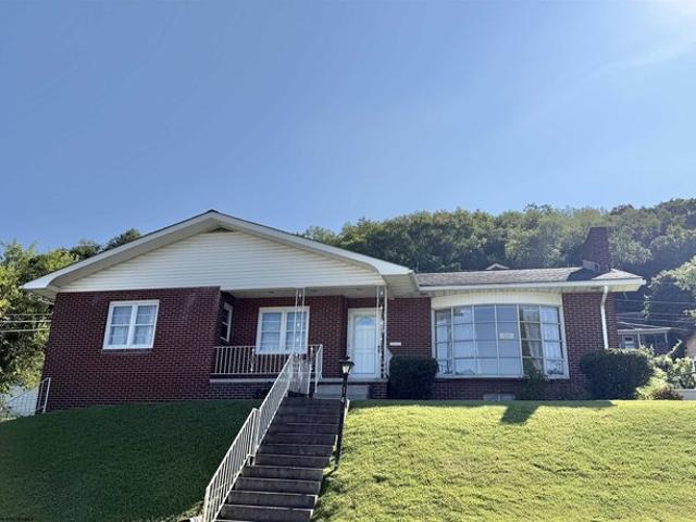 House for sale in Moatsville, West Virginia