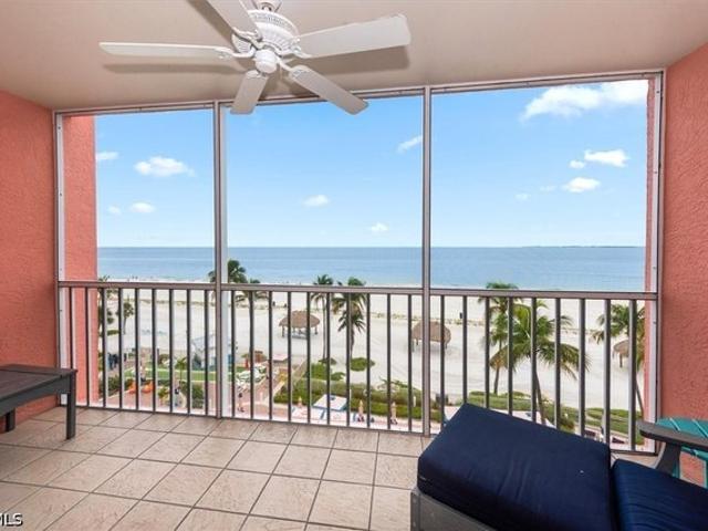 Condo for sale in Fort Myers Beach, Florida