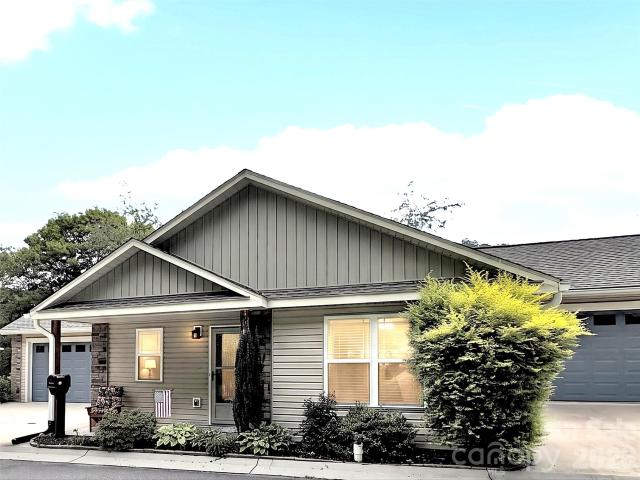 Townhouse for sale in Haywood, North Carolina
