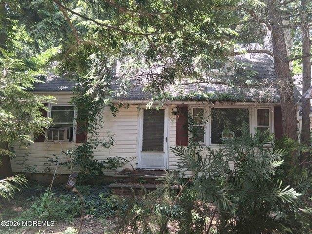 House for sale in Spotswood, New Jersey