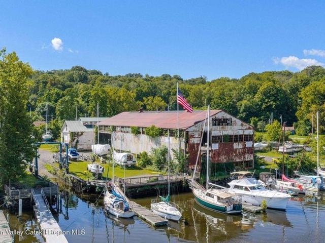 House for sale in Town of Esopus, Ulster County