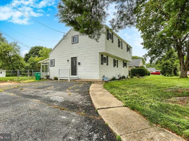 House for sale in Cumberland, Pennsylvania