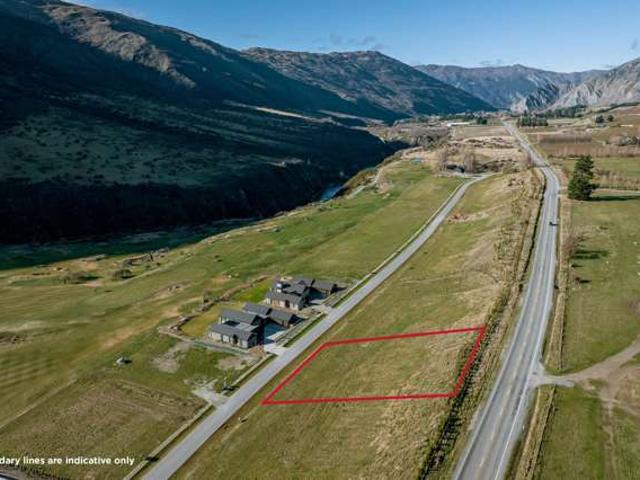 Land for sale in Otakou