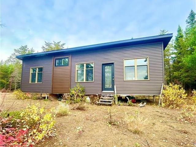 House for sale in Oak Point, New Brunswick