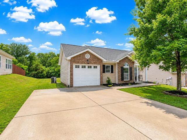 House for sale in White House, Middle Tennessee
