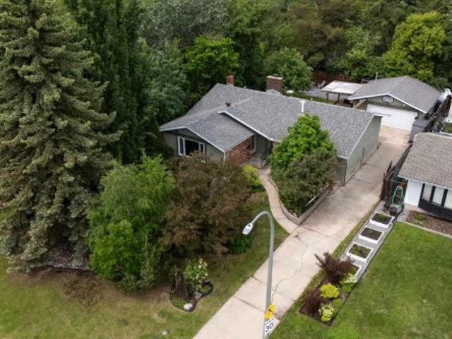 House for sale in Sherwood Park, Alberta