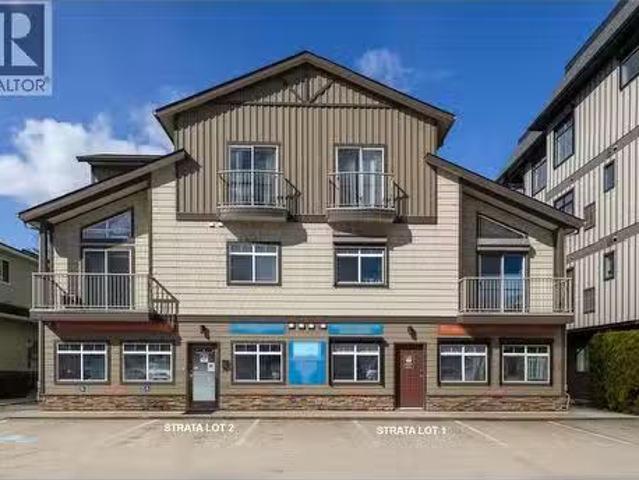 House for sale in Salmon Arm, British Columbia