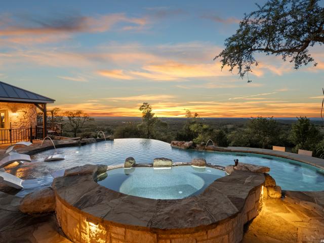 House for sale in Bulverde, Texas