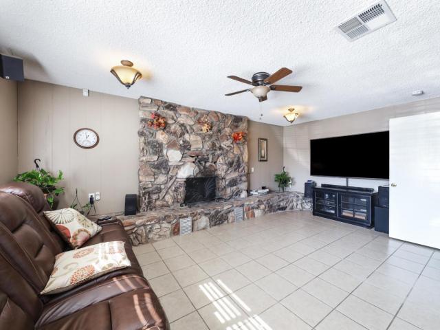 House for sale in Arvin, California