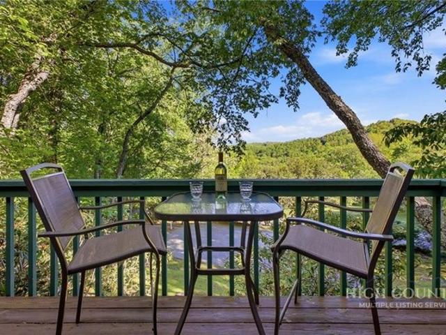 Townhouse for sale in Watauga, North Carolina