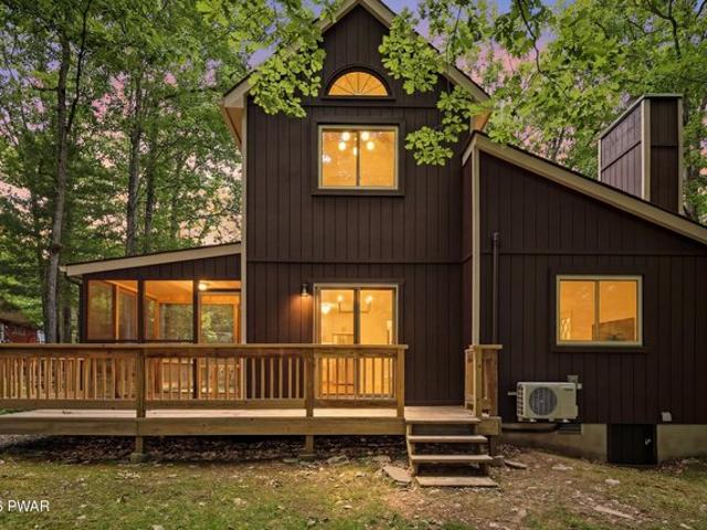 House for sale in Beach Lake, Pennsylvania