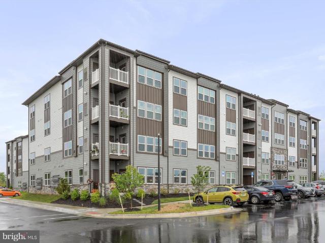Condo for sale in Winchester