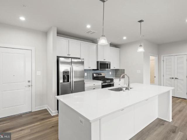 Condo for sale in Winchester