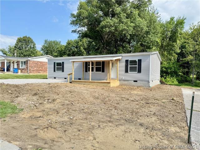 House for sale in Austin, Indiana