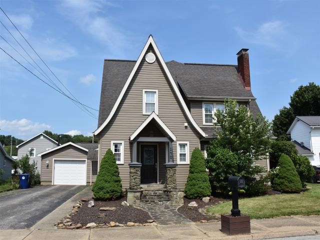 House for sale in Crawford, Pennsylvania