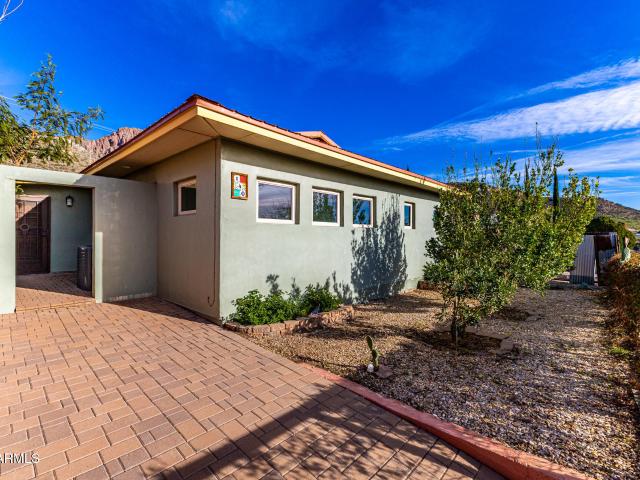 House for sale in Superior, Arizona