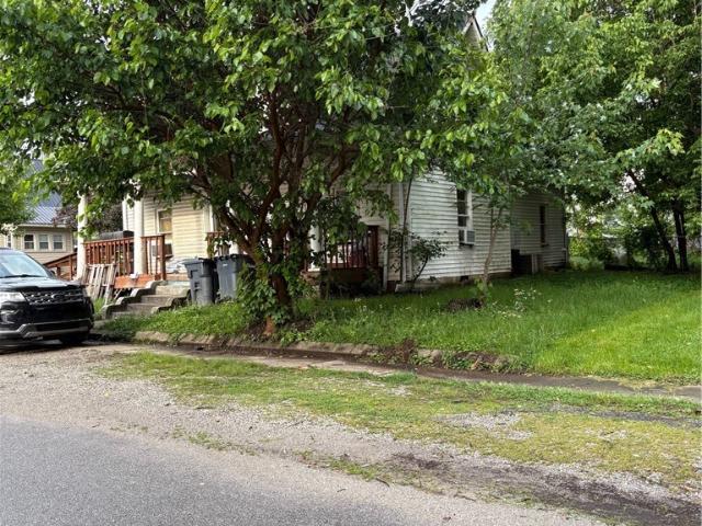 House for sale in Scottsburg, Indiana